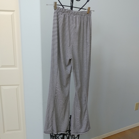 W♥C / Wego Japan split-hem high-waisted black & white striped flared pants - Picture 6 of 8